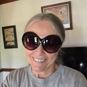 Meet your Posher, Sue